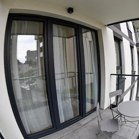 Elegant Two-Room Apartment, Sleeps 4, Near Turon Arena, With Balcony Krakow Bagian luar foto