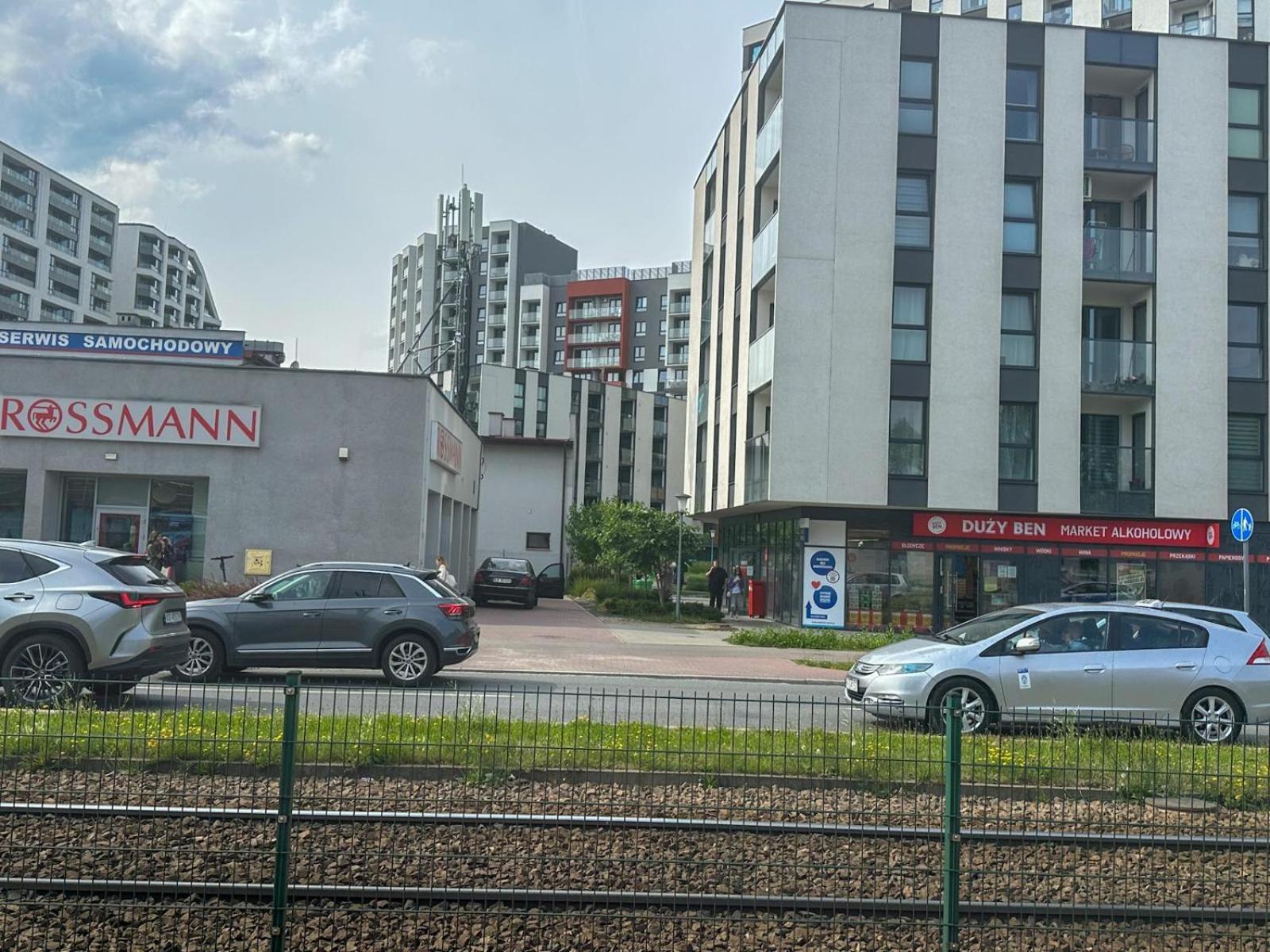Elegant Two-Room Apartment, Sleeps 4, Near Turon Arena, With Balcony Krakow Bagian luar foto
